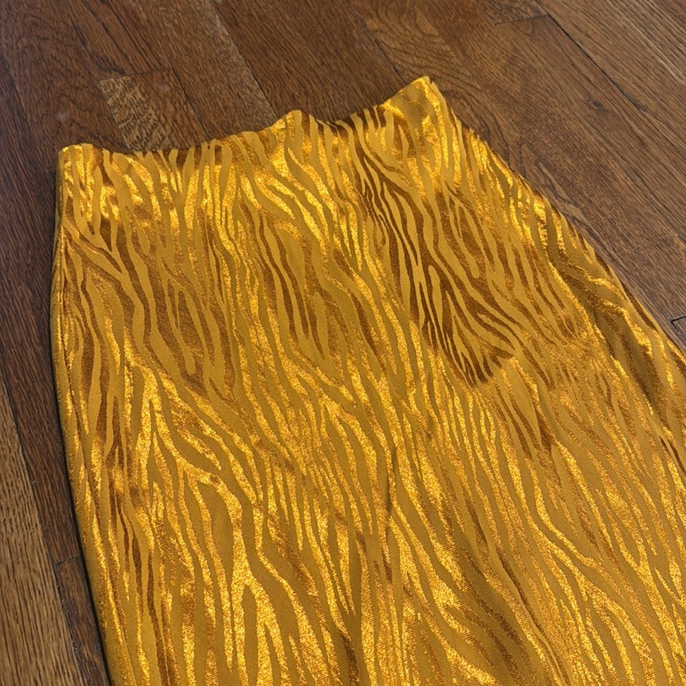 ALICE + OLIVIA Maeve Asymmetrical Slip Skirt - Picture 3 of 7